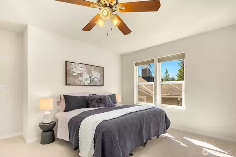 Bedroom - 520 46th St SE, Everett, WA 98203 photo 1 of 5