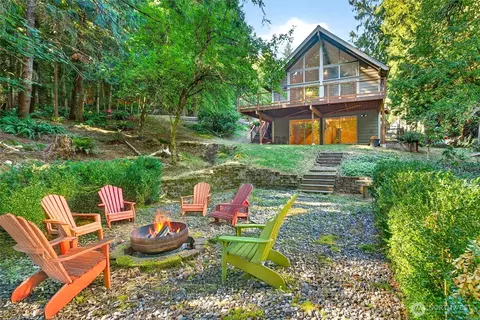 196 Sudden Valley Dr, Bellingham, WA 98229