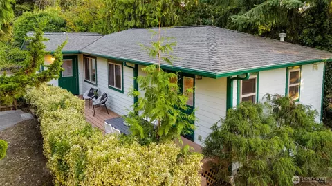 2438 S 116th St, Burien, WA 98168