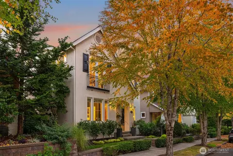 1839 12th Ave NE, Issaquah, WA 98029