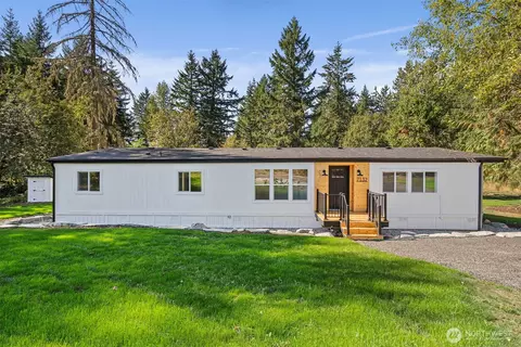 7132 Hawks Prairie Rd NE, Olympia, WA 98516