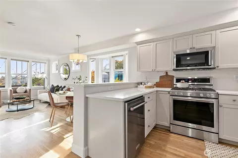 102 24th Ave E #A, Seattle, WA 98112 photo 10