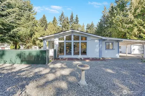 100 Crestview Dr, Port Angeles, WA 98362