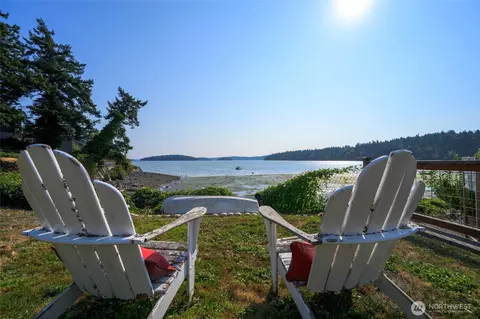 13197 Satterlee Rd, Anacortes, WA 98221