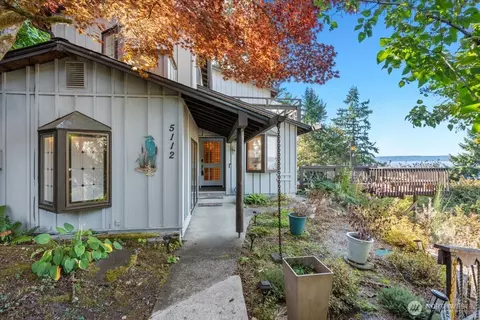 5112 SW 311th St, Federal Way, WA 98023