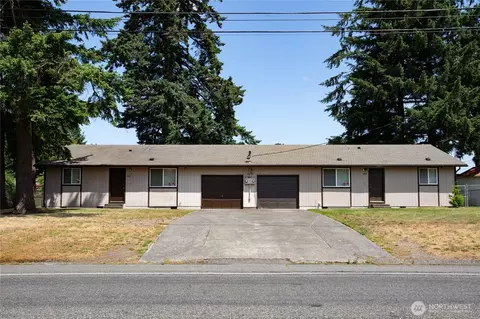 703 705 138th St S, Tacoma, WA 98444
