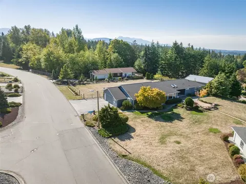 View/Area - 270 Amethyst Dr, Sequim, WA 98382 photo 7 of 9