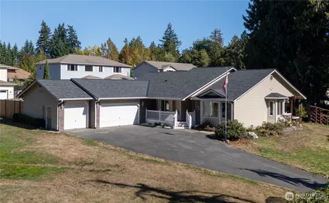 9102 Nels Nelson Rd NW, Bremerton, WA 98311