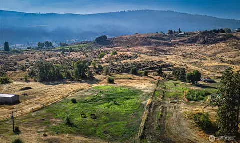 2591 Gault Rd, Malaga, WA 98828