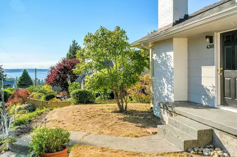 4308 SW Portland St, Seattle, WA 98136