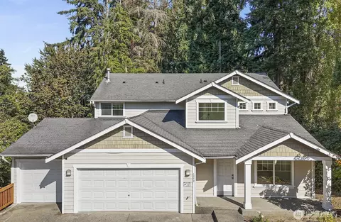4272 S 160th St, Tukwila, WA 98188