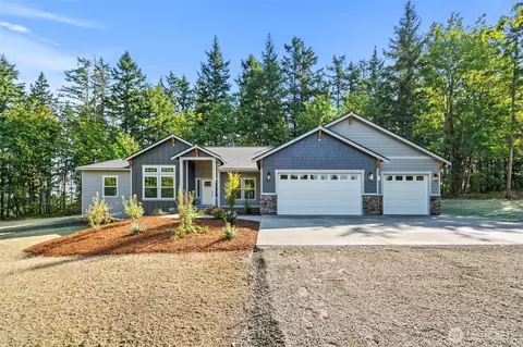 14038 Rainier View Ln SE, Yelm, WA 98597
