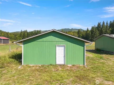1023 W Beeville Loop Rd, Matlock, WA 98560 photo 5