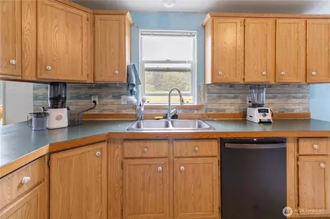 1023 W Beeville Loop Rd, Matlock, WA 98560 photo 27