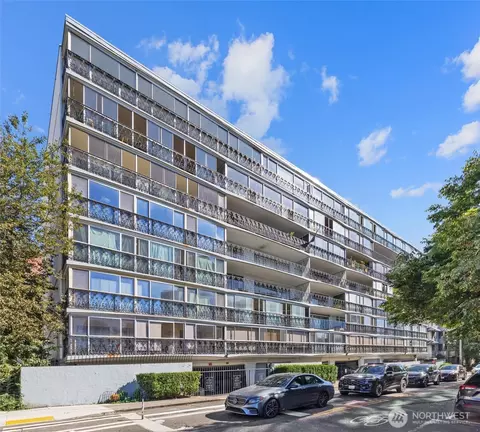 1740 Melrose Ave #203, Seattle, WA 98122