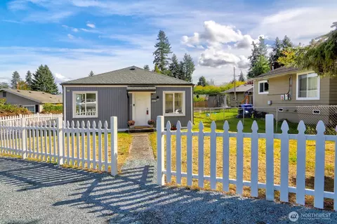 6611 Commercial Ave #3, Everett, WA 98203
