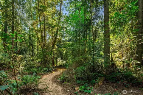 16114 121st Ave SW, Vashon, WA 98070