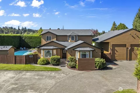 608 14th St SW, Puyallup, WA 98371
