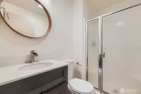 Bath - 10 E Casino Rd #2, Everett, WA 98208 photo 1 of 4