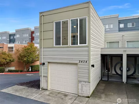 2434 Yakima Ct, Tacoma, WA 98405