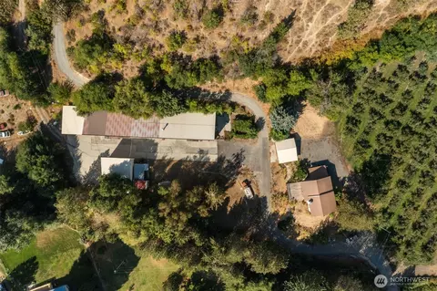 5177 Woodring Canyon Rd, Cashmere, WA 98815