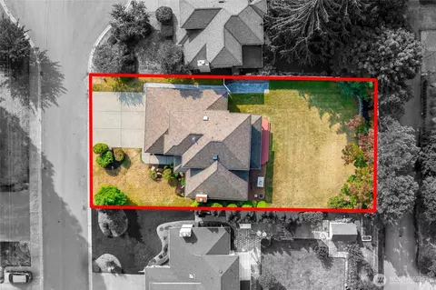 View/Area - 10104 33rd Ave SE, Everett, WA 98208 photo 1 of 2