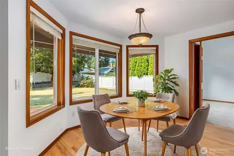 Dining - 10104 33rd Ave SE, Everett, WA 98208 photo 2 of 2