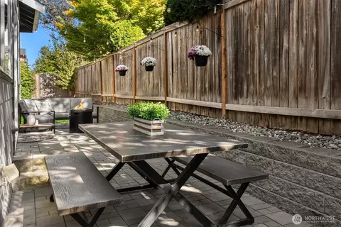 Exterior - 18513 41st Dr SE, Bothell, WA 98012 photo 3 of 4