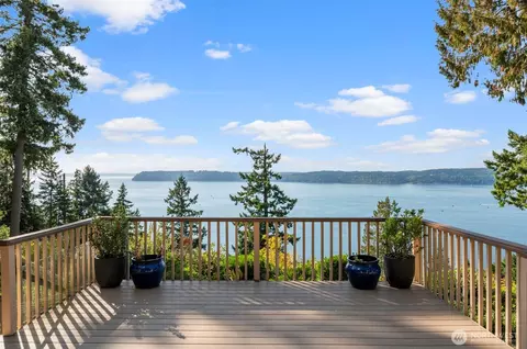 7920 53rd Ave W #D, Mukilteo, WA 98275