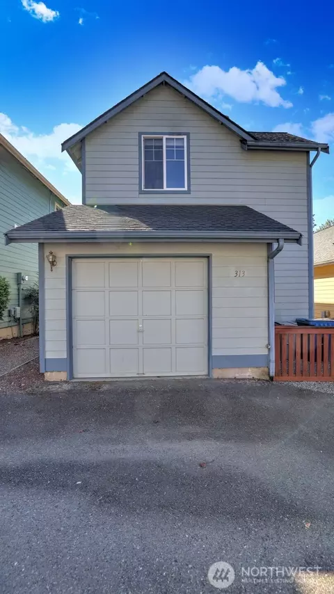 25123 Roberts Dr #313, Black Diamond, WA 98010