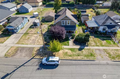 1118 Thompson St, Sumner, WA 98390 photo 34