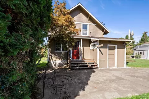 1118 Thompson St, Sumner, WA 98390 photo 28
