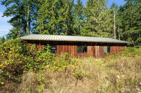 36716 Eatonville Cutoff Rd E, Eatonville, WA 98328