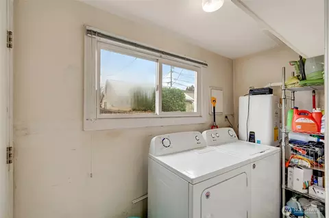 Other - 2514 State St, Everett, WA 98201 photo 1 of 1