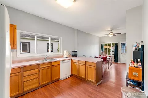 Kitchen - 2514 State St, Everett, WA 98201 photo 3 of 3