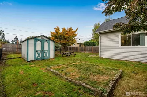 Exterior - 2514 State St, Everett, WA 98201 photo 7 of 7