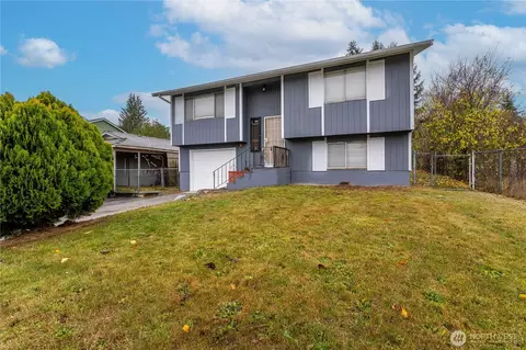 1023 S 88th St, Tacoma, WA 98444