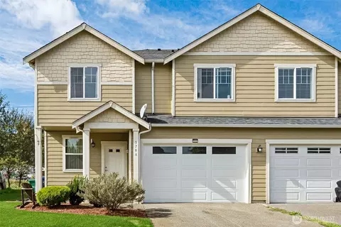 570 Beaver Blvd #A, Pacific, WA 98047