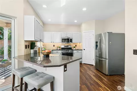 Kitchen - 11619 23rd Dr SE, Everett, WA 98208 photo 1 of 2