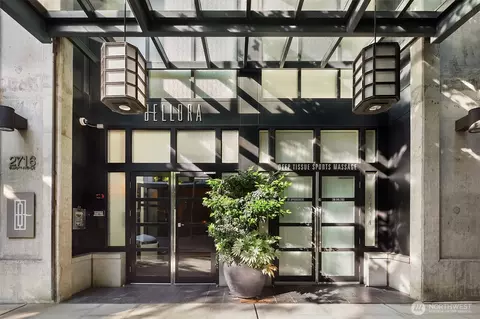 2716 Elliott Ave #1000, Seattle, WA 98121