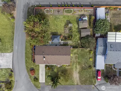 1719 Bailey Ave, Everett, WA 98203 photo 2