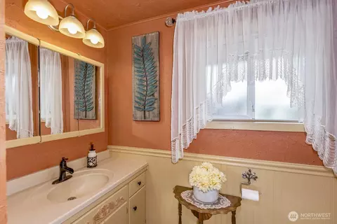 1719 Bailey Ave, Everett, WA 98203 photo 22