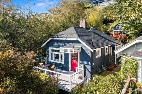 1611 Taylor Ave N, Seattle, WA 98109