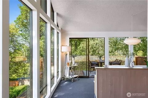 2604 12th Ave W, Seattle, WA 98119 photo 6