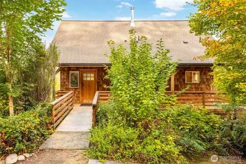 451 Leland Valley Rd W, Quilcene, WA 98376