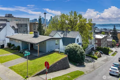 223 W Kinnear Pl, Seattle, WA 98119