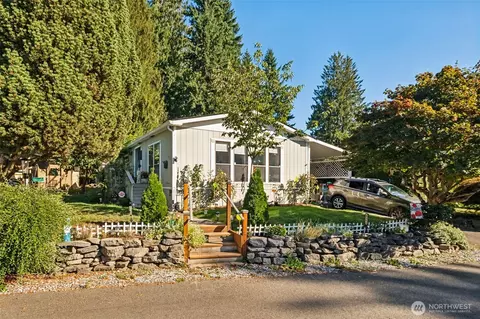 2311 Sunset Ave, Enumclaw, WA 98022