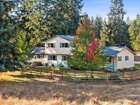 16718 146th Ave SE, Yelm, WA 98597