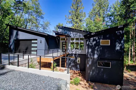 15 Sudden Valley Dr, Bellingham, WA 98229