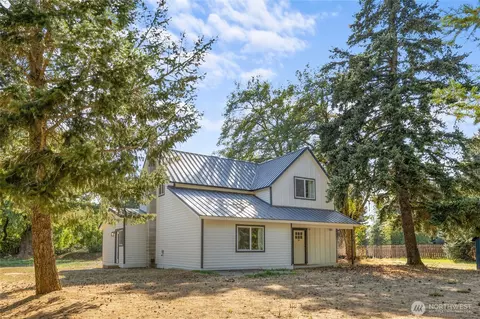 1660 Airport Rd, Cle Elum, WA 98922